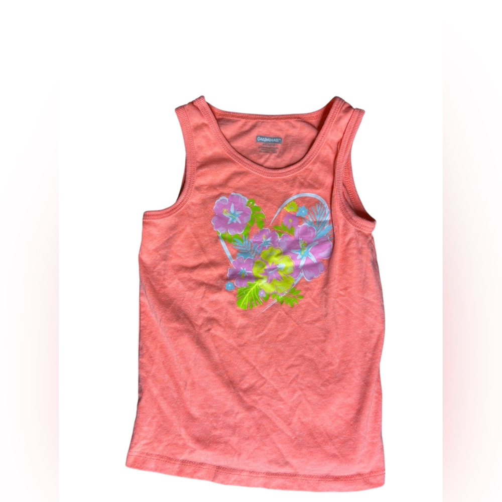Coral Tank Top with Floral Heart Design